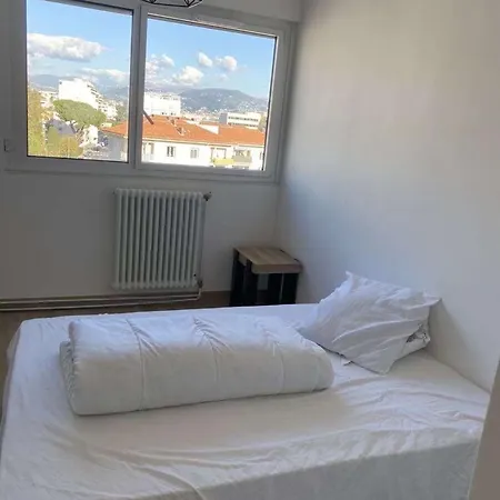 Appartement Proche Promenade Des Anglais